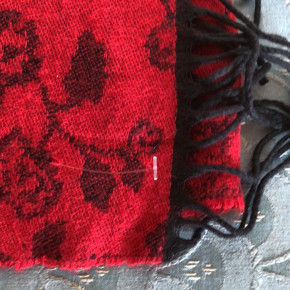 NWOT Cejon scarf - Picture 3 of 5